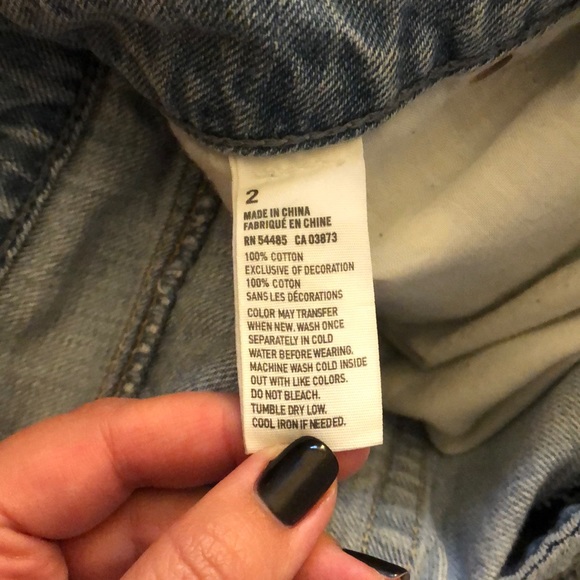 American Eagle Distressed Denim Shorts - Picture 4 of 4